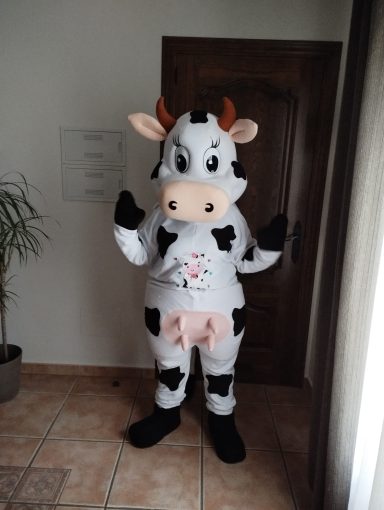 VACA LOLA