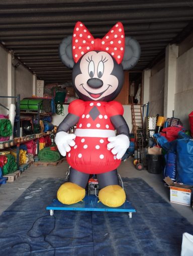 MINNIE
